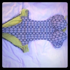 One-piece bathing suit